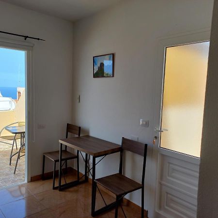 Apartamento Pequena Perla Tazacorte Bagian luar foto